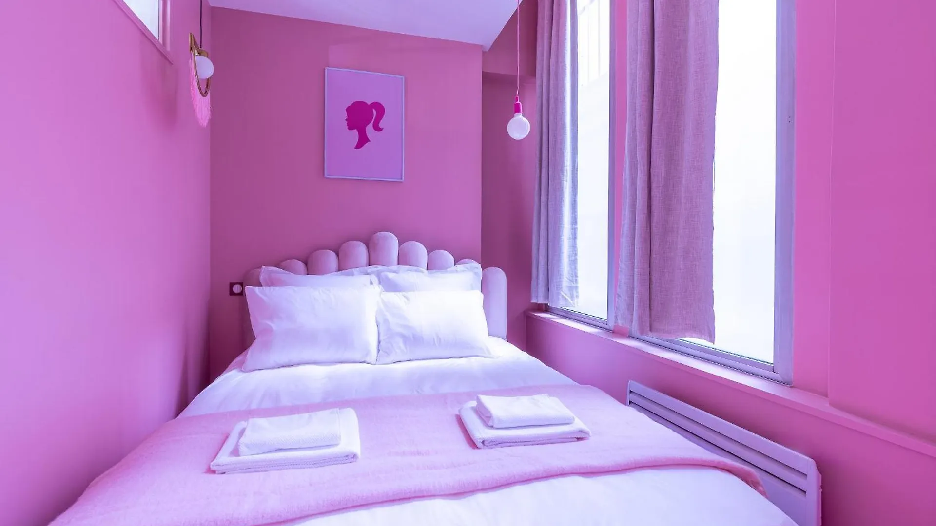 Beautiful Modern Barbie Flat In Paris Διαμέρισμα